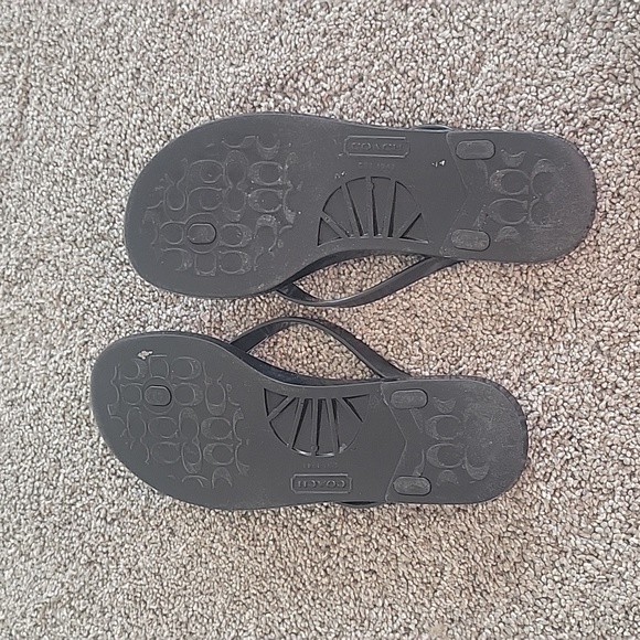 Coach Flip Flops - Picture 4 of 5